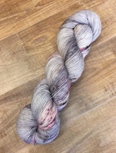 Load image into Gallery viewer, Superwash Merino Single Ply Fingering Yarn, 100g/3.5oz, Rita
