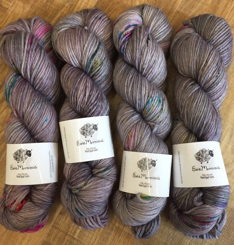 Superwash Merino DK/Light Worsted Yarn Wool, 100g/3.5oz, Starstruck