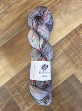 Load image into Gallery viewer, SEXY SINGLES - Superwash Merino Single Ply Fingering Yarn, 100g/3.5oz
