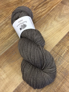 Non Superwash, No Nylon Corriedale Sock Yarn, 100g/3.5oz, Mink
