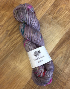 Superwash Merino DK/Light Worsted Yarn Wool, 100g/3.5oz, Starstruck