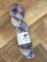 Load image into Gallery viewer, SEXY SINGLES - Superwash Merino Single Ply Fingering Yarn, 100g/3.5oz
