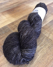Load image into Gallery viewer, Superwash Merino Single Ply Fingering Yarn, 100g/3.5oz, Heathcliff
