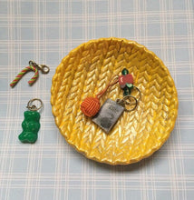 Load image into Gallery viewer, Knitting Notions Dish
