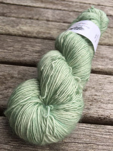 Superwash Merino Single Ply Fingering Yarn, 100g/3.5oz, Whisperer