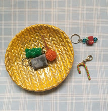 Load image into Gallery viewer, Knitting Notions Dish
