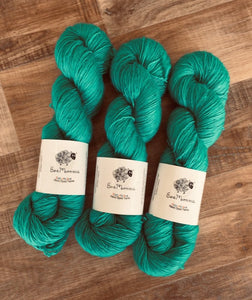 Superwash Merino Single Ply Fingering Yarn, 100g/3.5oz, Semi Solid, Sir