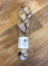 Load image into Gallery viewer, Superwash Merino DK/Light Worsted Yarn Wool, 100g/3.5oz, Gruel

