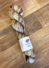 Load image into Gallery viewer, Superwash Merino DK/Light Worsted Yarn Wool, 100g/3.5oz, Gruel
