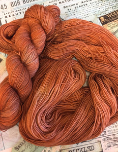 Superwash Merino Nylon Titanium Sock Yarn, 100g/3.5oz, Ginger Beer