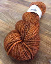 Load image into Gallery viewer, Superwash Merino Aran/Worsted Yarn Wool, 100g/3.5oz, Ginger Beer
