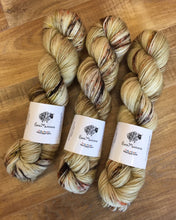 Load image into Gallery viewer, Superwash Merino DK/Light Worsted Yarn Wool, 100g/3.5oz, Gruel
