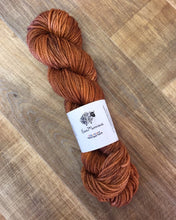 Load image into Gallery viewer, Superwash Merino Aran/Worsted Yarn Wool, 100g/3.5oz, Ginger Beer
