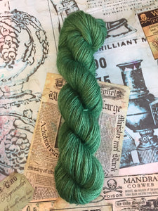 Non Superwash Wensleydale British Wool, DK Light Worsted Yarn, 100g/3.5oz, Glitter and Grease