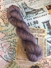Load image into Gallery viewer, Non Superwash Wensleydale British Wool, DK Light Worsted Yarn, 100g/3.5oz, Dorian
