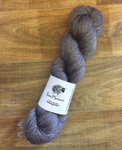 Non Superwash Wensleydale British Wool, 4 Ply Yarn, 100g/3.5oz, Dorian