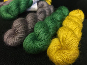 Non Superwash Wensleydale British Wool, DK Light Worsted Yarn, 100g/3.5oz, Dorian