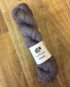 Non Superwash Wensleydale British Wool, 4 Ply Yarn, 100g/3.5oz, Dorian