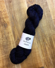 Load image into Gallery viewer, Superwash Merino Sparkle Single Ply Fingering Yarn, 100g/3.5oz, Purple Teardrops
