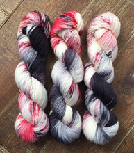 Load image into Gallery viewer, Superwash Bluefaced Leicester Nylon Ultimate Sock Yarn, 100g/3.5oz, Paparazzi
