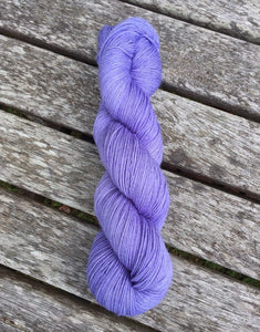 Superwash Bluefaced Leicester Nylon Ultimate Sock Yarn, 100g/3.5oz, Wallflower, Lilac, Semi Solid