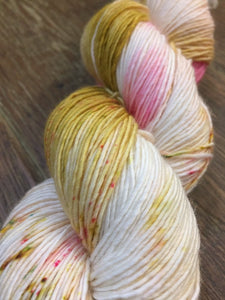 Superwash Merino Single Ply Fingering Yarn, 100g/3.5oz, Silly Heart