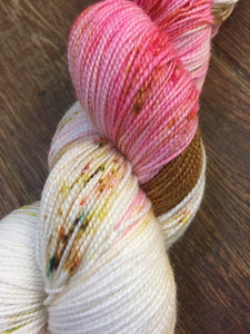 Superwash Merino Nylon Titanium Sock Yarn, 100g/3.5oz, Silly Heart