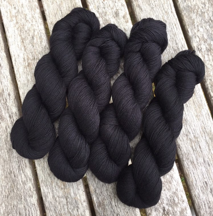Superwash BFL Nylon Ultimate Sock Yarn, 100g/3.5oz, Have You Seen This Wizard, Black Yarn