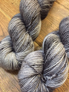 Superwash Merino Single Ply Fingering Yarn, 100g/3.5oz, Old Photo