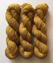 Load image into Gallery viewer, Superwash Bluefaced Leicester Nylon Ultimate Sock Yarn, 100g/3.5oz, Gold Rush
