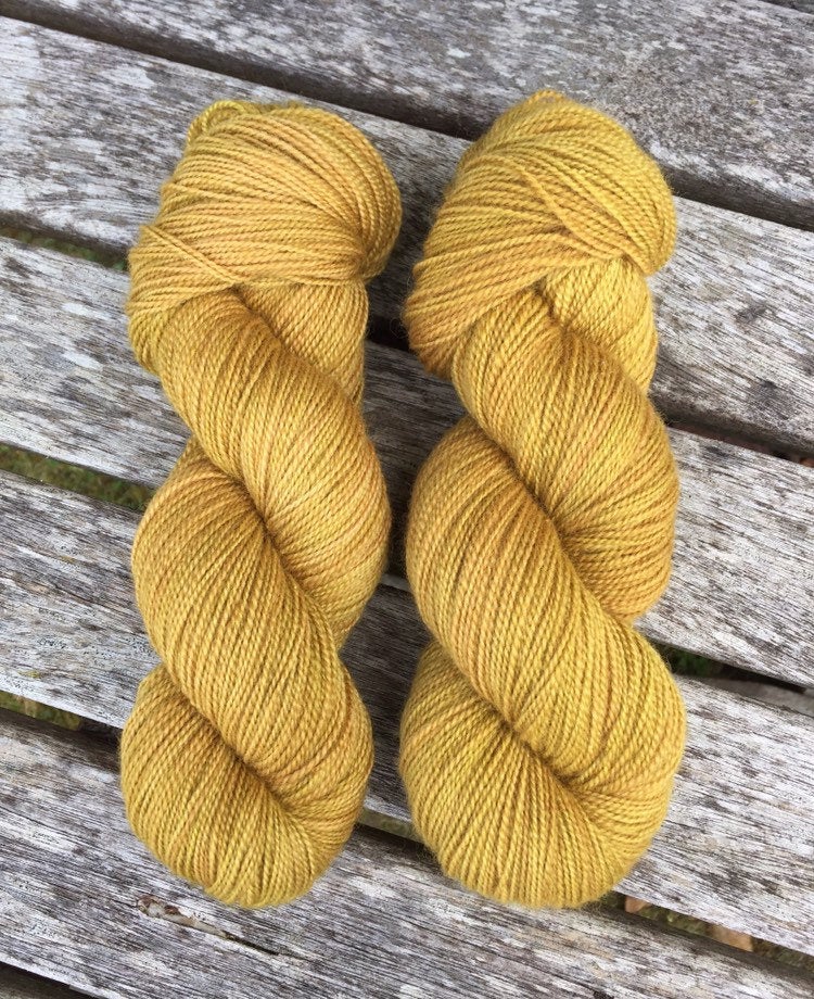 Non Superwash, No Nylon Corriedale Sock Yarn, 100g/3.5oz, Gold Rush