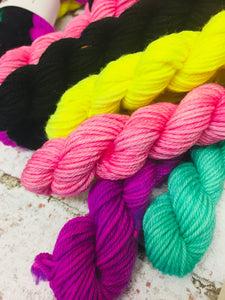 Superwash Merino Nylon DK/Light Worsted Minis, 100g/3.5oz, Acceptable In The 80s