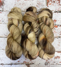 Load image into Gallery viewer, Non Superwash, No Nylon Corriedale Sock Yarn, 100g/3.5oz, Gruel
