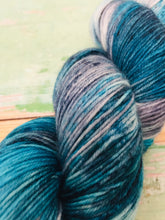 Load image into Gallery viewer, Superwash Bluefaced Leicester Nylon Ultimate Sock Yarn, 100g/3.5oz, Ship of Fools

