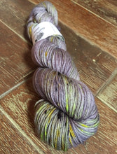 Load image into Gallery viewer, Superwash Merino DK/Light Worsted Yarn Wool, 100g/3.5oz, Merlin’s Beard
