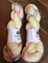 Load image into Gallery viewer, Dye to order - Merino Chunky
