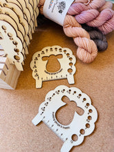 Load image into Gallery viewer, Milward Sheep Knitting Pin Gauge
