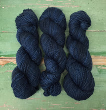 Load image into Gallery viewer, Superwash Bluefaced Leicester Aran/Worsted Yarn Wool, 100g/3.5oz, Alice
