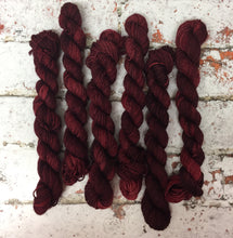 Load image into Gallery viewer, Bluefaced Leicester Sock Mini, 20g/0.7oz, Judas
