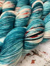 Load image into Gallery viewer, Superwash Merino DK/Light Worsted Yarn Wool, 100g/3.5oz, Don&#39;t Stop Let&#39;s Party
