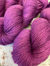 Load image into Gallery viewer, Non Superwash Mulberry Silk Extra Fine Merino Blend Single Ply Fingering Luxury Yarn, 100g/3.5oz, Candy Perfume
