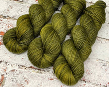 Load image into Gallery viewer, Dye to order - BFL Aran
