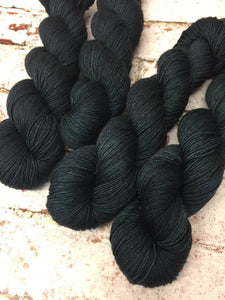 Yak 4 Ply Fingering Yarn, 100g/3.5oz, Malice Through The Looking Glass