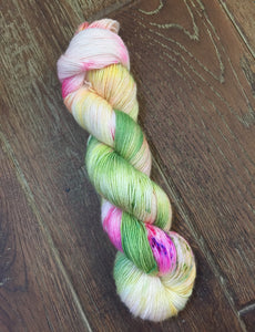 Superwash Merino Single Ply Fingering Yarn, 100g/3.5oz, Look at the Flowers