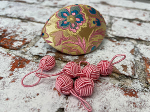 HiyaHiya Dumpling Case and Pink Stitch Markers Set