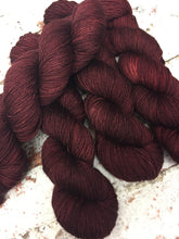 Load image into Gallery viewer, Yak 4 Ply Fingering Yarn, 100g/3.5oz, Judas
