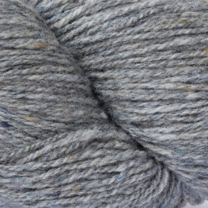Studio Donegal Darnie 4 ply wool yarn