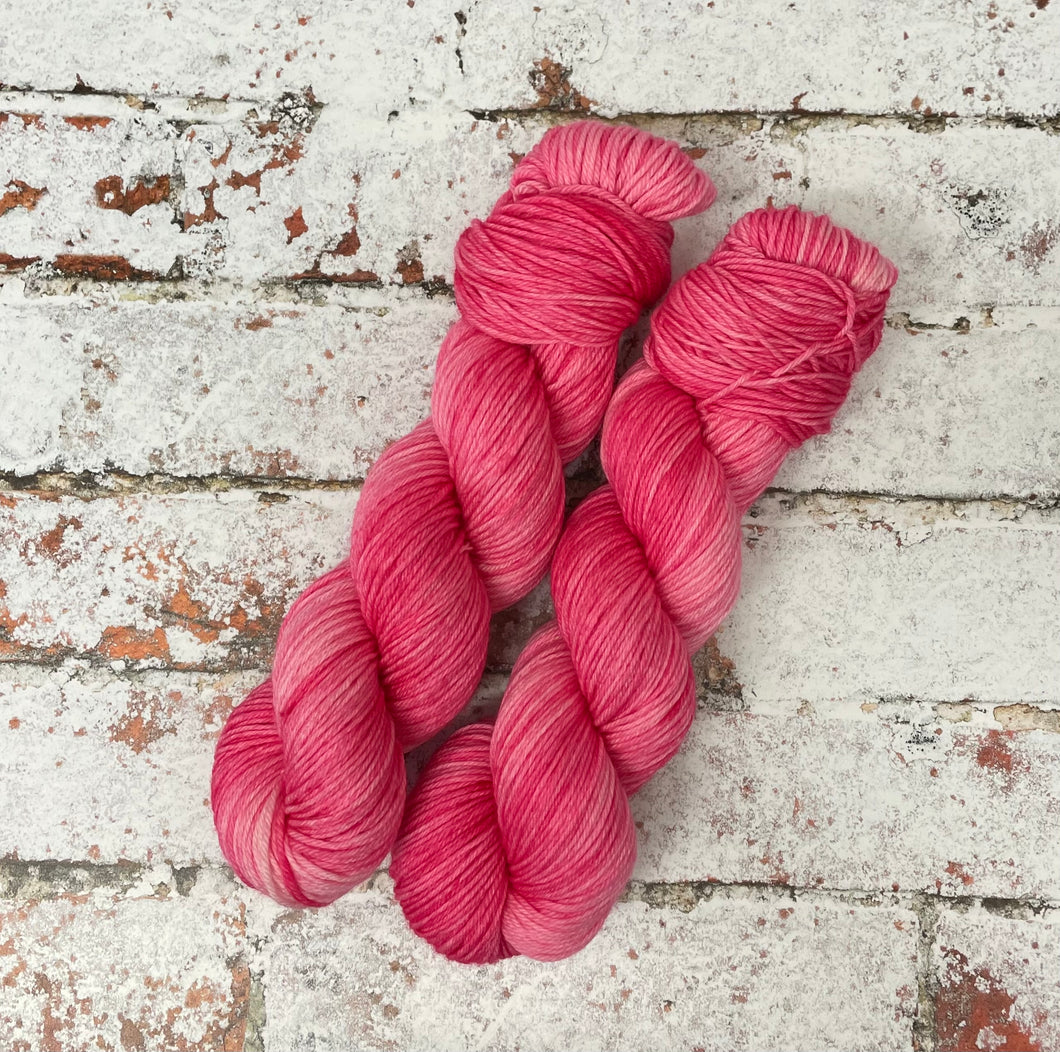 Superwash Sport/5 Ply Yarn Wool, 100g/3.5oz, Hot Mess
