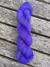 Load image into Gallery viewer, Dye to order - Zebra 4 Ply
