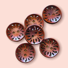 Load image into Gallery viewer, Hollow Floral Carved Buttons, 23mm
